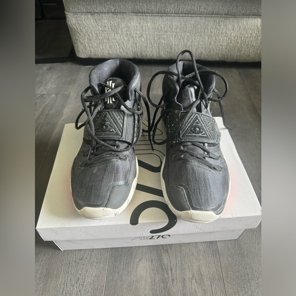 2019 Kyrie 6 GS 'Jet Black'